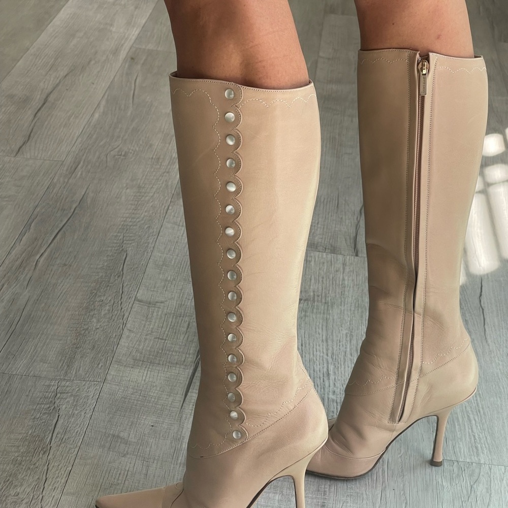 Jimmy Choo nude bone leather knee high boots pearl buttons size 36/6 Sexy/Classy